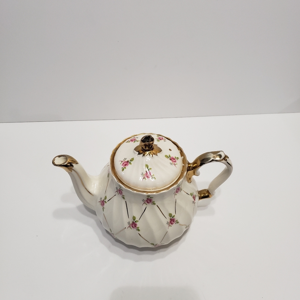 Vintage Sadler Teapot - Picture 8 of 9